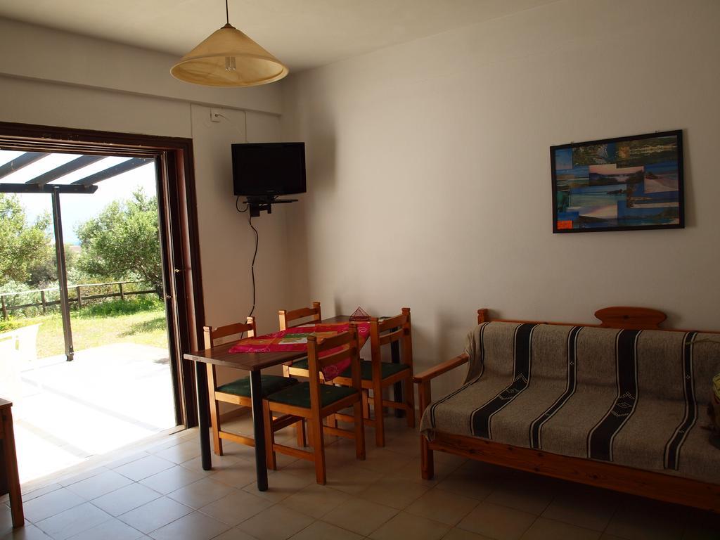 Bayview Apartments Agios Nikolaos  Bagian luar foto
